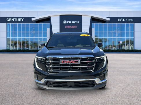 Used 2024 GMC Acadia Elevation image 2