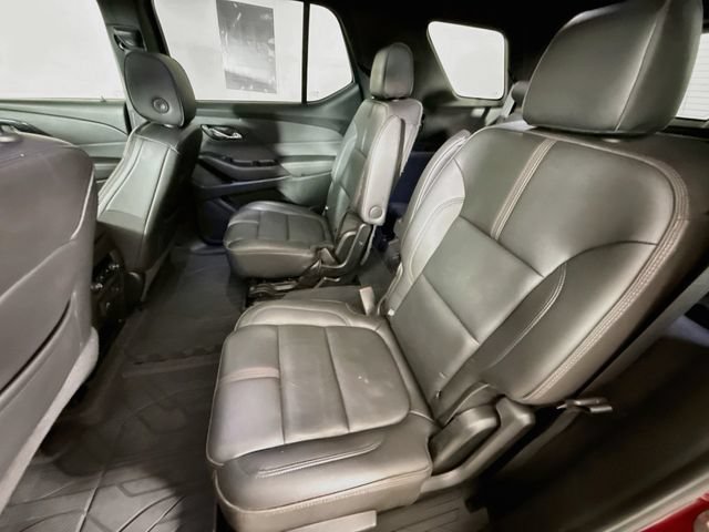 Used 2023 Chevrolet Traverse RS w/ LPO, Floor Liner Package FWD image 25