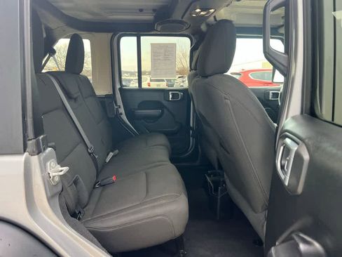 Used 2020 Jeep Wrangler Unlimited Sport S image 25