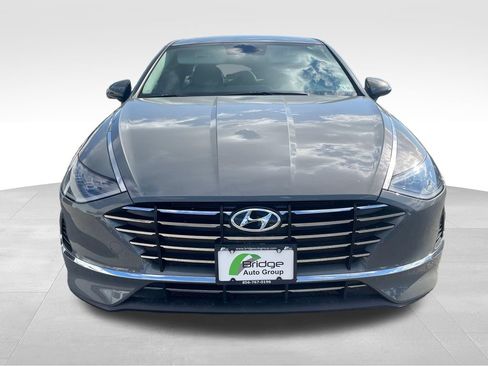 Used 2023 Hyundai Sonata SE FWD image 2