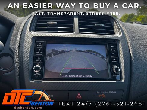 Used 2025 Mitsubishi Outlander Sport SE AWD/4WD image 22