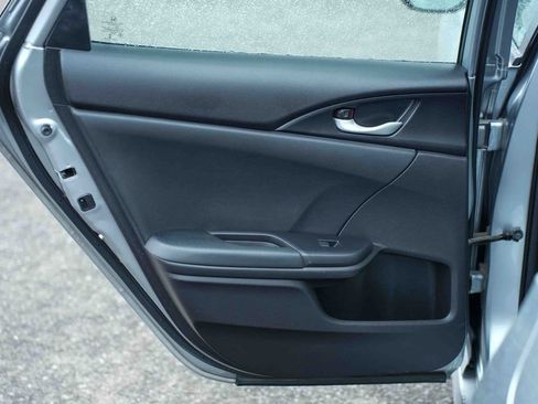 Used 2020 Honda Civic Sport image 16