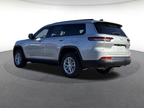New 2025 Jeep Grand Cherokee L Laredo AWD/4WD image 3