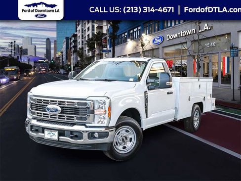 New 2026 Ford F350 XL w/ XL Chrome Package image 1