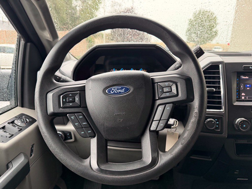Used 2017 Ford F150 XLT AWD/4WD image 10