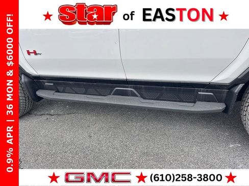 New 2026 GMC Hummer EV SUV w/ LPO, Sport Package image 33