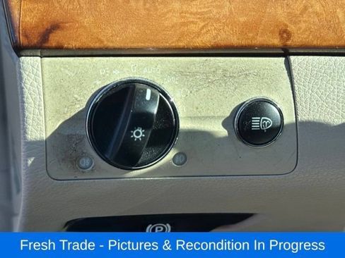 Used 2005 Mercedes-Benz E 500 4MATIC Sedan image 19