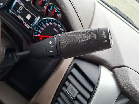 Used 2018 GMC Yukon SLT w/ Enhanced Security Package image 17