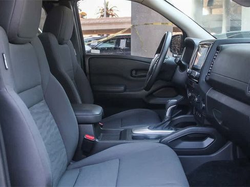 Used 2023 Nissan Frontier S w/ Technology Package image 15