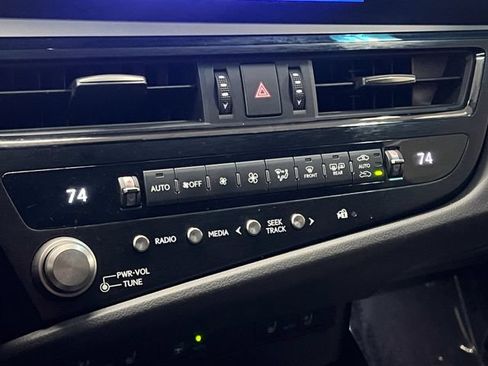 Certified 2023 Lexus ES 300h F Sport w/ Accessory Package (Z2) FWD image 20
