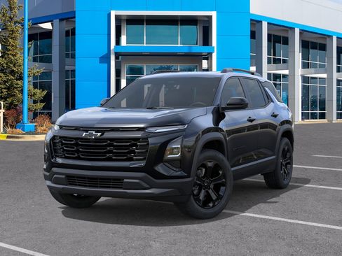 New 2026 Chevrolet Equinox LT w/ Convenience Package II FWD image 30