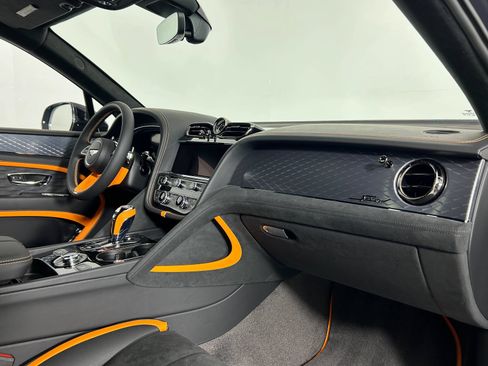 New 2026 Bentley Bentayga Speed AWD/4WD image 2