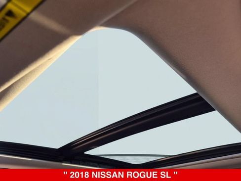 Used 2018 Nissan Rogue SL w/ Premium Package AWD/4WD image 29