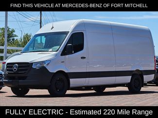 Used 2024 Mercedes-Benz eSprinter 170 Cargo video 1