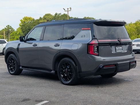 Used 2026 Nissan Armada PRO-4X AWD/4WD image 7