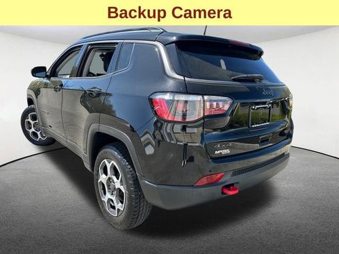 Used 2022 Jeep Compass Trailhawk image 10