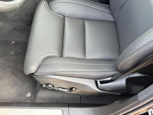 New 2026 Volvo XC60 B5 Ultra w/ Protection Package Premier image 10