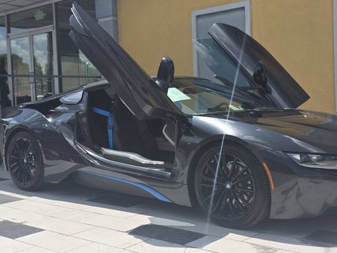 Used 2019 BMW i8 Roadster AWD/4WD image 12