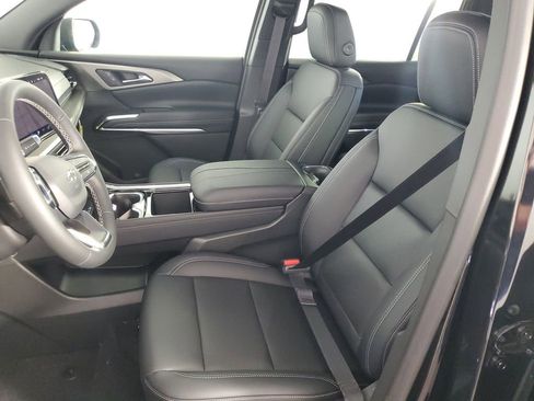 New 2026 Chevrolet Traverse LT w/ Midnight/Sport Edition FWD image 12