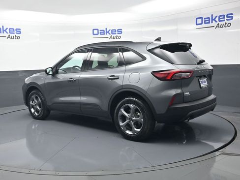 Used 2025 Ford Escape ST-Line AWD/4WD image 6