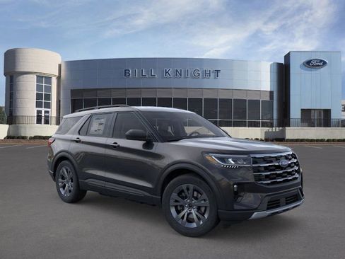 New 2026 Ford Explorer Active w/ Active Comfort Package image 1