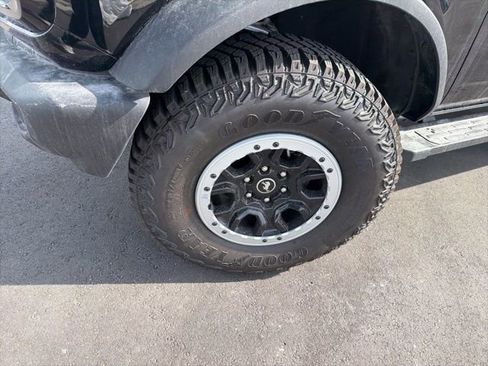 New 2024 Ford Bronco Outer Banks w/ Sasquatch Package AWD/4WD image 10