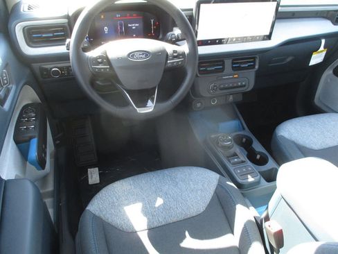 New 2025 Ford Maverick XLT w/ XLT Luxury Package image 15