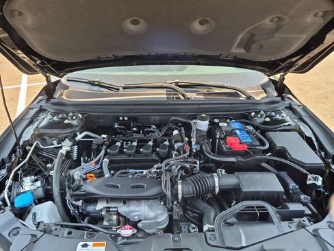 Used 2025 Honda Accord SE image 34