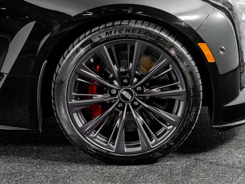 Used 2025 Cadillac CT5 V Blackwing w/ Super Cruise 1 Package image 44