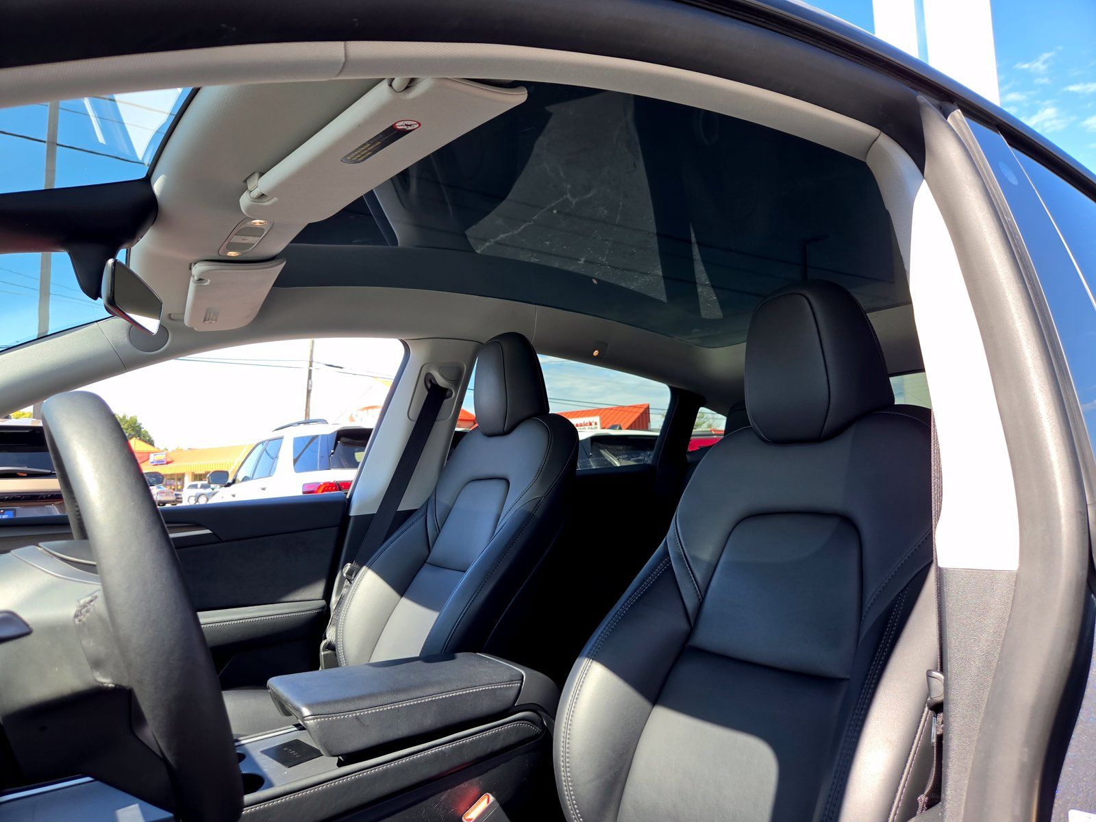 Used 2023 Tesla Model Y Performance AWD/4WD image 13