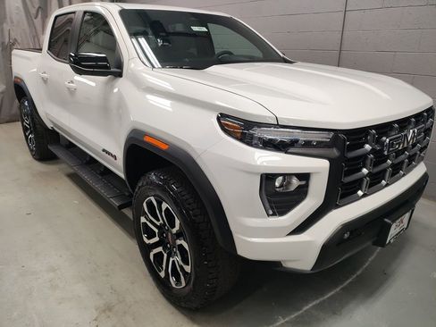 New 2026 GMC Canyon AT4 w/ Technology Plus Package image 5