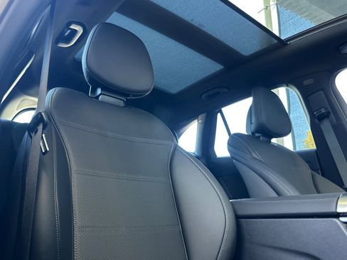 New 2026 Mercedes-Benz GLC 300 image 32