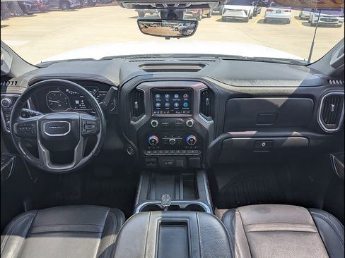 Used 2021 GMC Sierra 3500 Denali w/ Denali Ultimate Package AWD/4WD image 23