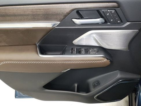 New 2026 GMC Acadia Denali Ultimate w/ LPO, Floor Liner Package image 27