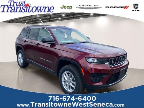 New 2026 Jeep Grand Cherokee Laredo X AWD/4WD image 1