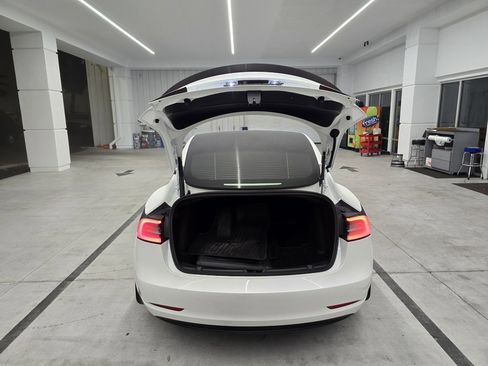 Used 2023 Tesla Model 3 Performance image 34