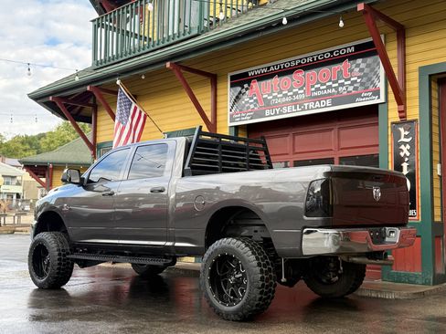 Used 2018 RAM 2500 Tradesman w/ Chrome Appearance Group image 7