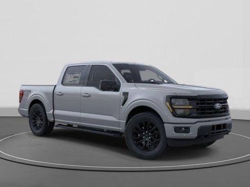 New 2026 Ford F150 XLT w/ Equipment Group 302A MID AWD/4WD image 7