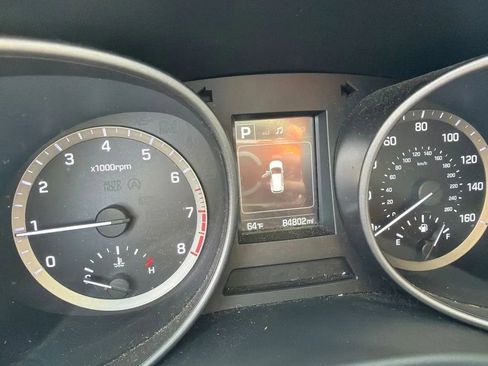 Used 2017 Hyundai Santa Fe Sport AWD/4WD image 3