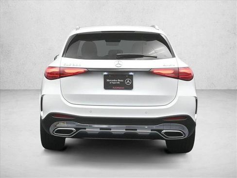 Certified 2026 Mercedes-Benz GLC 300 4MATIC image 3