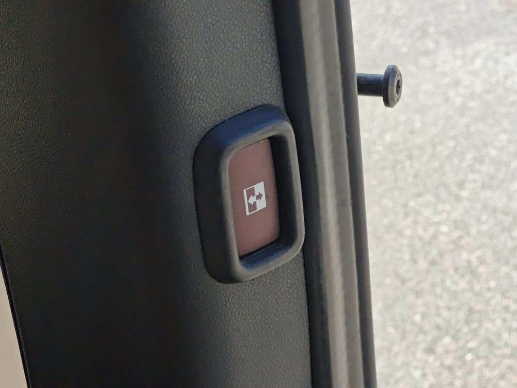 Used 2020 Mercedes-Benz Sprinter 3500 w/ Windows All Around Package image 31