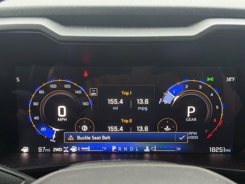 Used 2024 Chevrolet Colorado Trail Boss w/ Advanced Trailering Package image 9