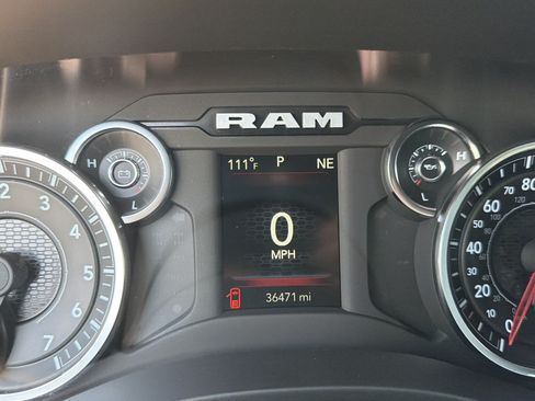 Used 2025 RAM 1500 Big Horn AWD/4WD image 31
