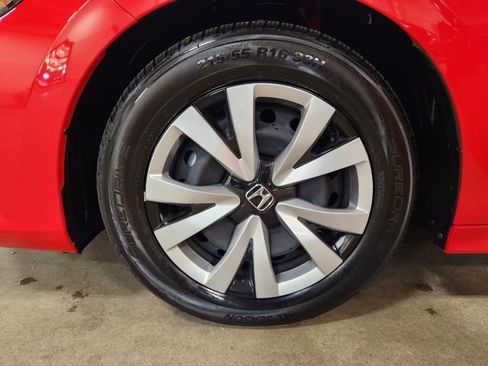 Used 2023 Honda Civic LX image 10