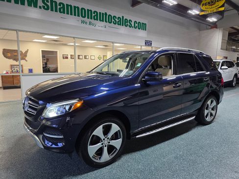Used 2017 Mercedes-Benz GLE 350 4MATIC image 2