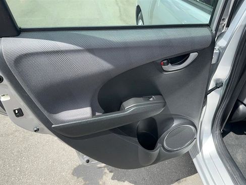 Used 2013 Honda Fit image 24