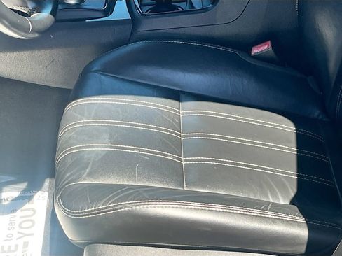 Used 2022 Chrysler 300 S RWD image 20