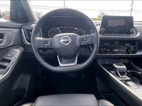 Used 2026 Nissan Rogue SV w/ SV Premium Package AWD/4WD image 5