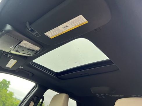 Used 2022 Dodge Durango GT image 14