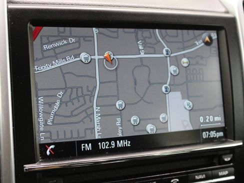 Used 2016 Porsche Cayenne image 46